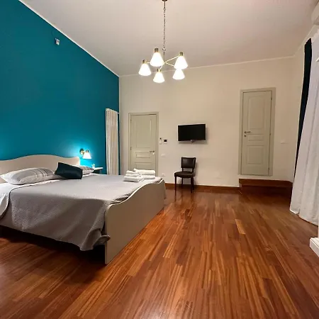 Alojamento de Acomodação e Pequeno-almoço Borgo Antico *
